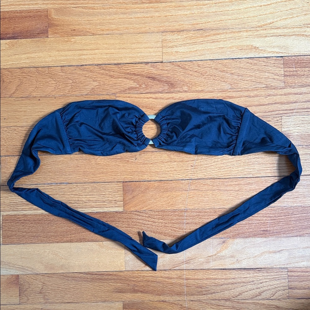 Monday Swimwear Costa Rica Top Size Small Black